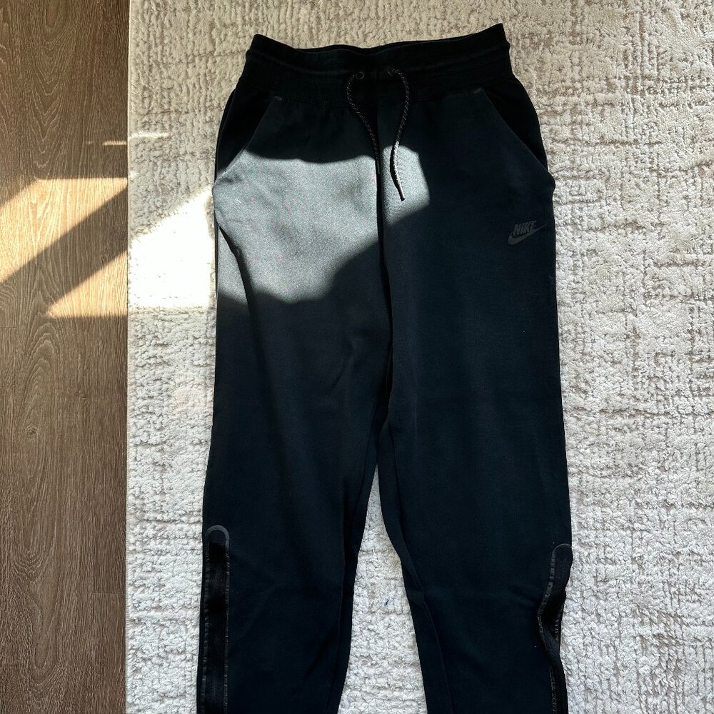 Nike Sweatpants